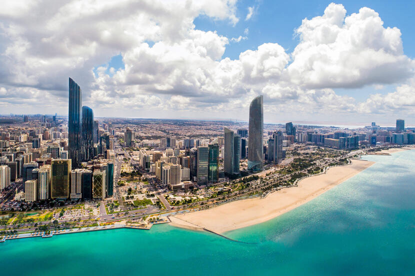Abu Dhabi announces new entry rules and back